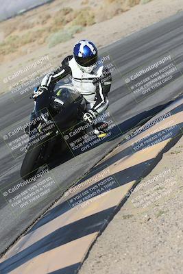 media/Sep-20-2025-Race Pace (Sat) [[d4e1b33f4d]]/Non Verified/Turn 4 Inside (8am)/